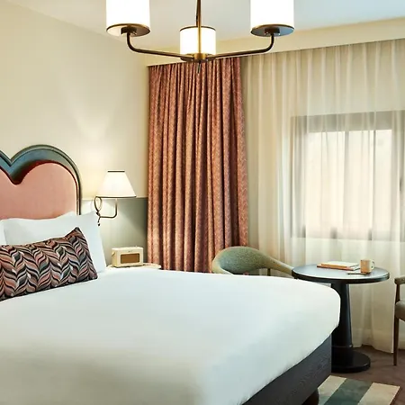 Mark Hotel 4*