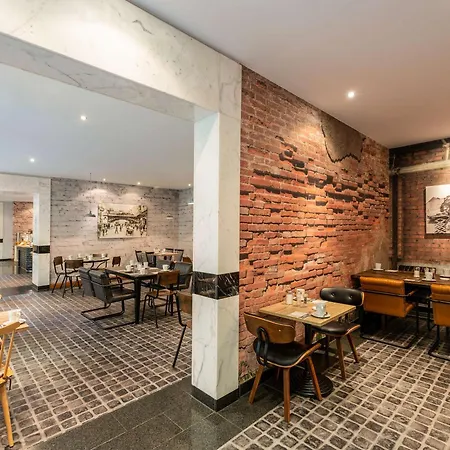 Mercure & Residenz Checkpoint Charlie 4*