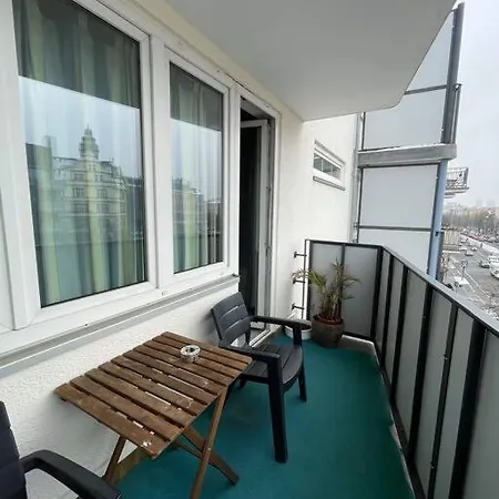 Attractive Flat Near Charlottenburg & Center Apartament