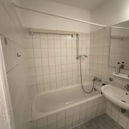 Rhinstr 95 6 Og Apartament *