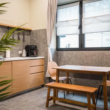 Modern Living In Friedrichshain * ברלין