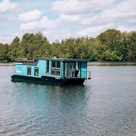 Hausboot Wannsee Botel Berlin