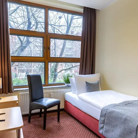 Garner - Schoeneberg By Ihg 3*