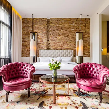 Zoo Hotel