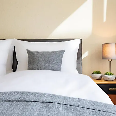 Garner - Schoeneberg By Ihg 3* Berlin