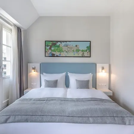 Garner - Checkpoint Charlie By Ihg Hotel 4*