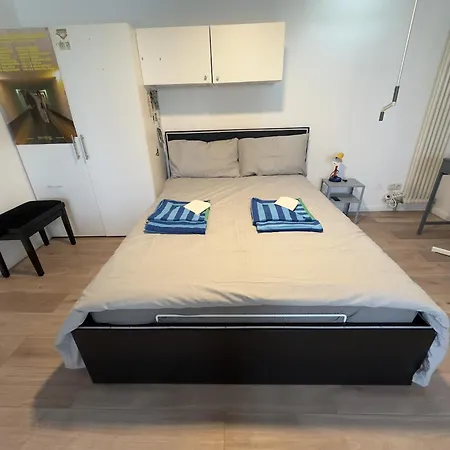 Inspiring, Bright Loft - Garage, Wifi, Bicycle * Berlín