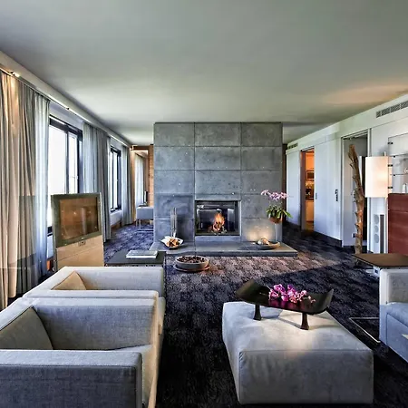 Sheraton Grand Esplanade