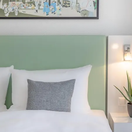 Garner - Checkpoint Charlie By Ihg Hotel Berlin