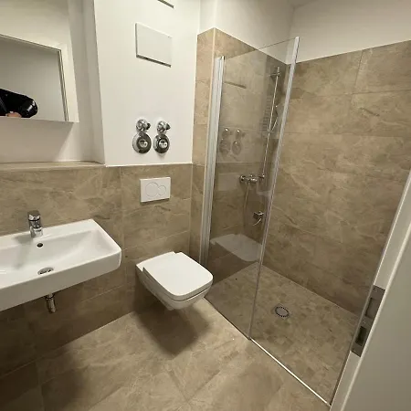 Apartment Innsbrucker Platz 3 Berlin