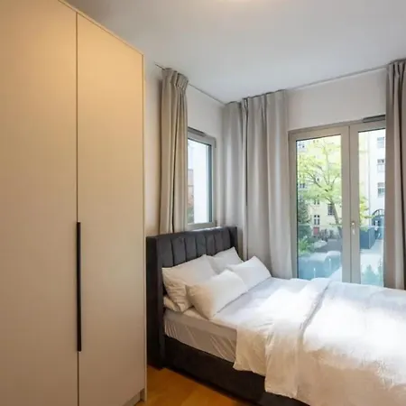 Holiday home Luxury House In City Center