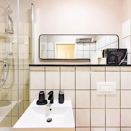 Ground-floor In Pberg Apartment Berlin