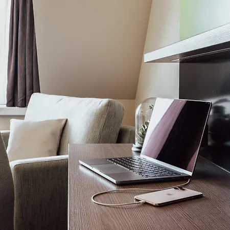 Hotel Garner - Charlottenburg, An Ihg 3*