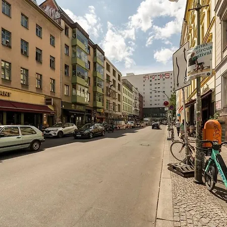 Lägenhet Moderne Fuer Junggebliebene In Kreuzberg-3l *