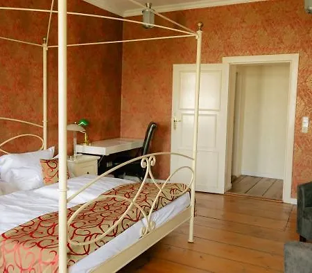 Apart Otel The Gate Garden 4*