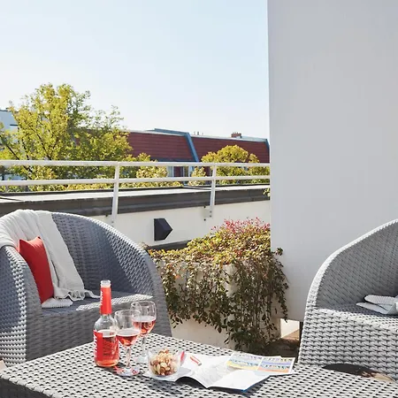 Aparthotel Living Weissensee 4*