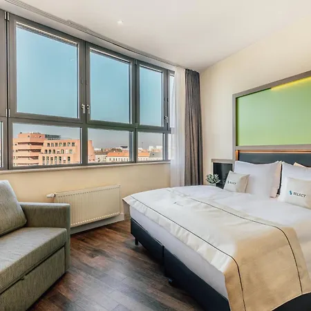 Garner - Charlottenburg, An Ihg