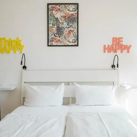 Stylish In Convinient Location Appartement *