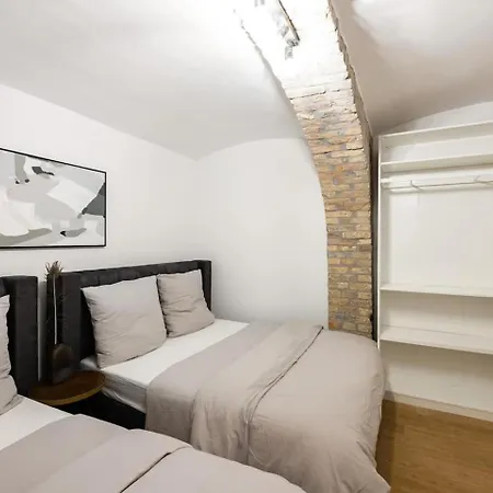 Spacious In Mitte- Feel The Citycenter * 柏林