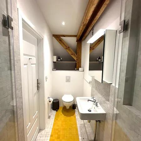 Homestay Private In Penthouse Berlin