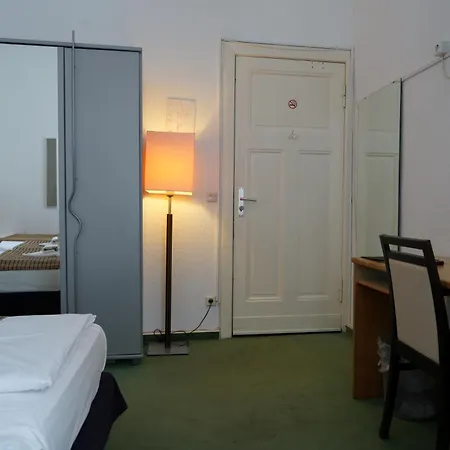 Ambert Szálloda 3*