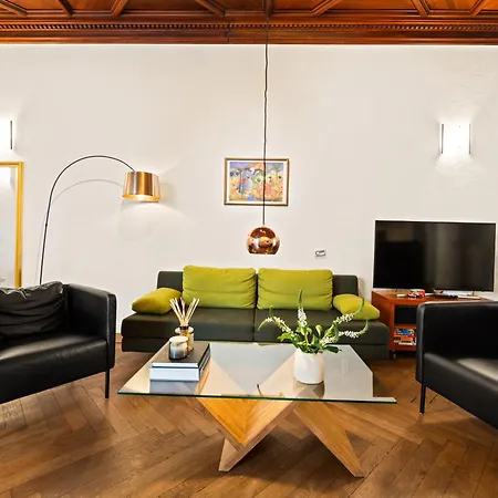 Aptc Downtown Monument4rent Near Checkpoint Charlie Lejlighed