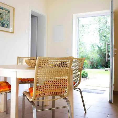 Moderne Maisonette Mit Terrasse * Berlin