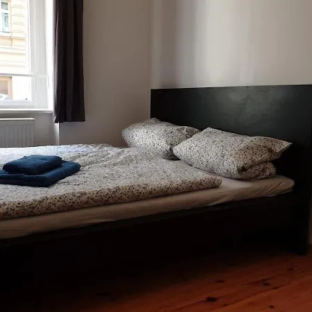 6er Familienurlaub Im City-center X Kulturbrauerei Apartment