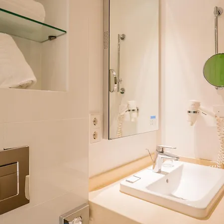 Homaris West Side (adults Only)