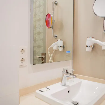 Hotel Homaris West Side (adults Only) 4*