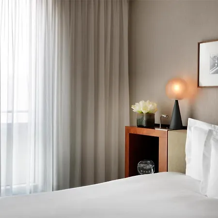 Grand Hyatt Hotel 5*