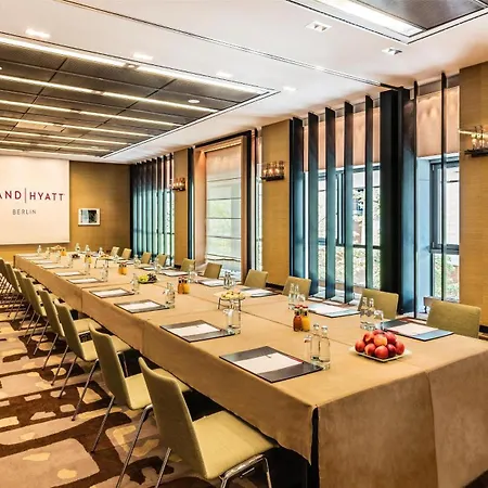 Grand Hyatt Hotel