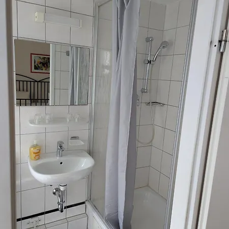 Pensjonat Waizenegger Am Kurfuerstendamm