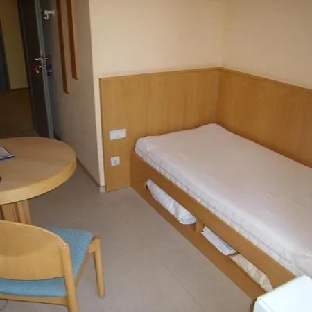 Hostel Jugendgaestehaus St.-michaels-heim *