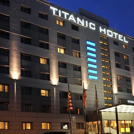Titanic Comfort Mitte Отель