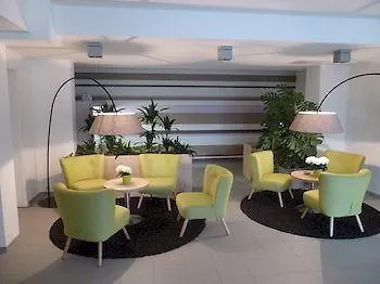 Aparthotel Adapt - Adlershof 4*