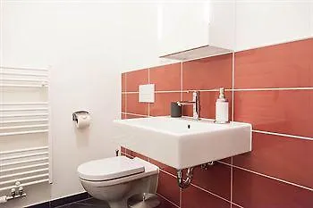 Bearlincity - Center West Apartment