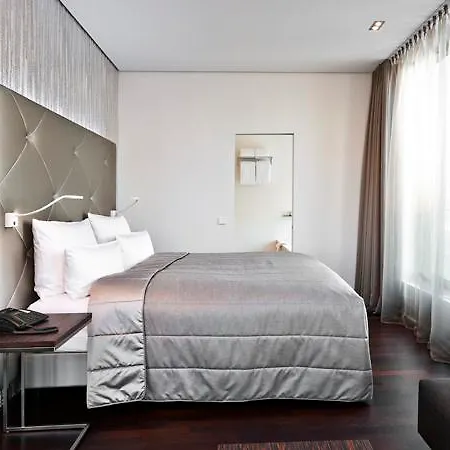 Cosmo Mitte Отель 4*