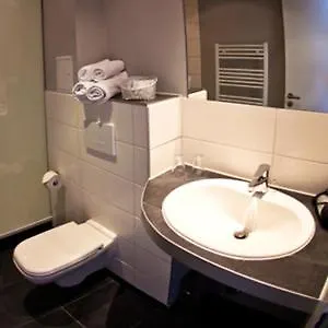 Arena - Mitte Hotel 3*