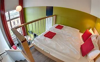 Meininger Mitte Hotel 3*