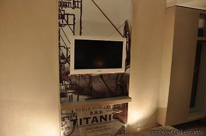 Отель Titanic Comfort Mitte