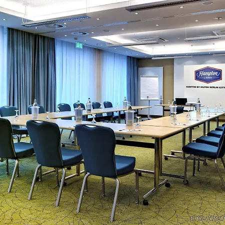 Hampton By Hilton West Berlin