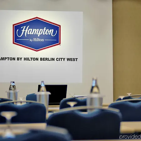 Hampton By Hilton West 3*