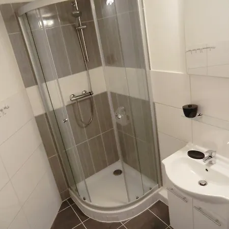 Guest house Cityflair & 3*