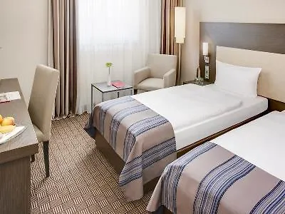 Intercityhotel Hauptbahnhof 4* Berlin