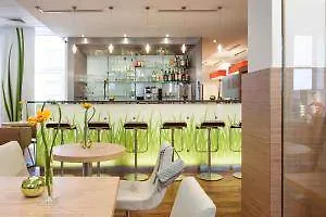 Ibis Hauptbahnhof 3*