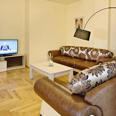 Youth Apartments - Ku'Damm