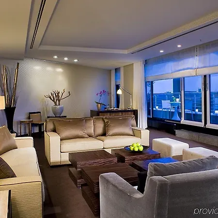 Sheraton Grand Esplanade 5*