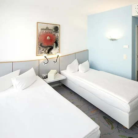 Radisson Red Kudamm Hotel