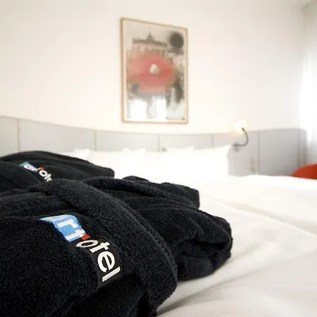 Radisson Red Kudamm 4* Berlin